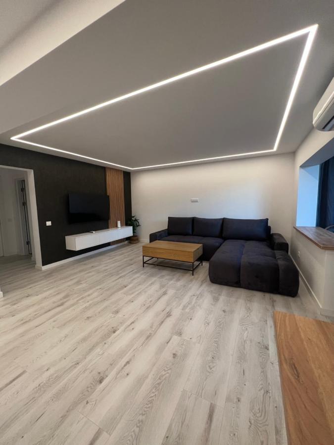 Modern Premium Apartment 1 Targoviste Exterior photo